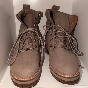 Timberland Taupe Lace-Up Boots